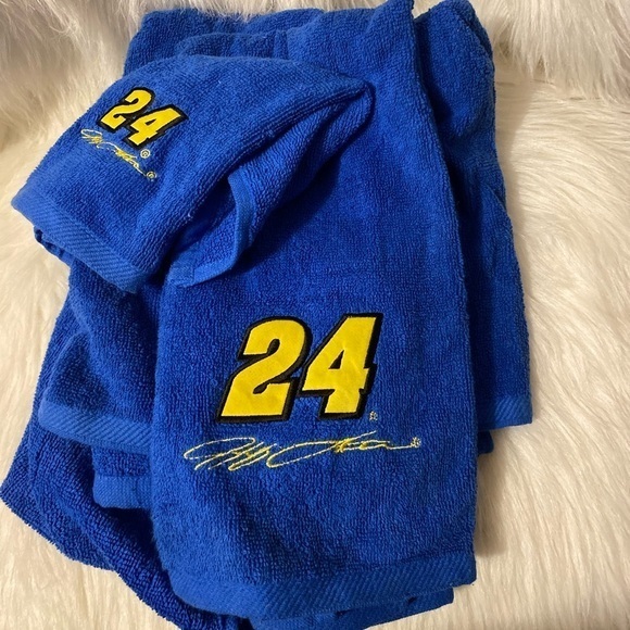 NEW Northwest Nascar‎ Number 24 Bath Towel Set - Picture 3 of 5